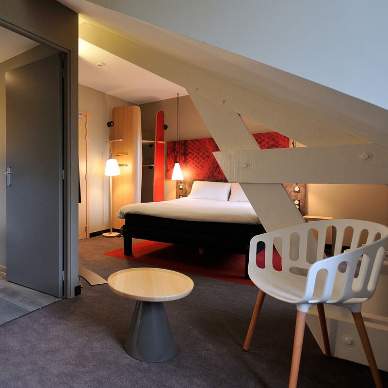 Chambre famille avec 1 lit King Size et 1 canapé lit double convertible