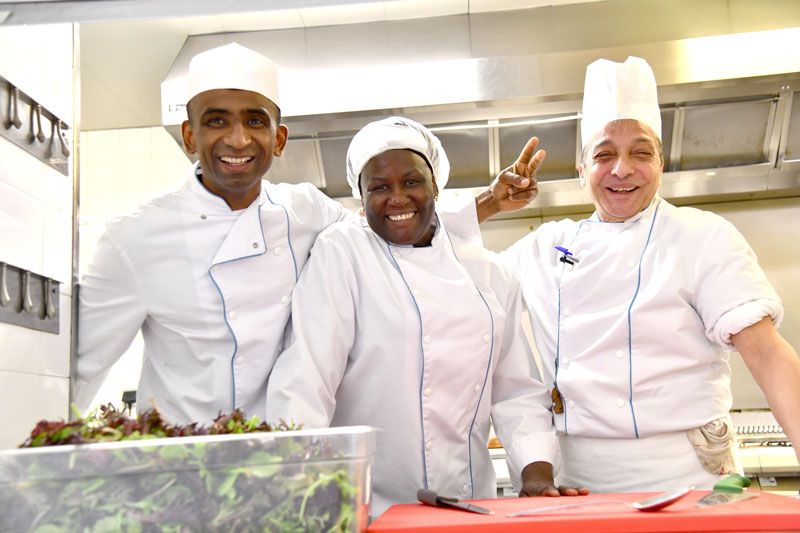 Équipe de l'hôtel Ibis Maisons Laffitte